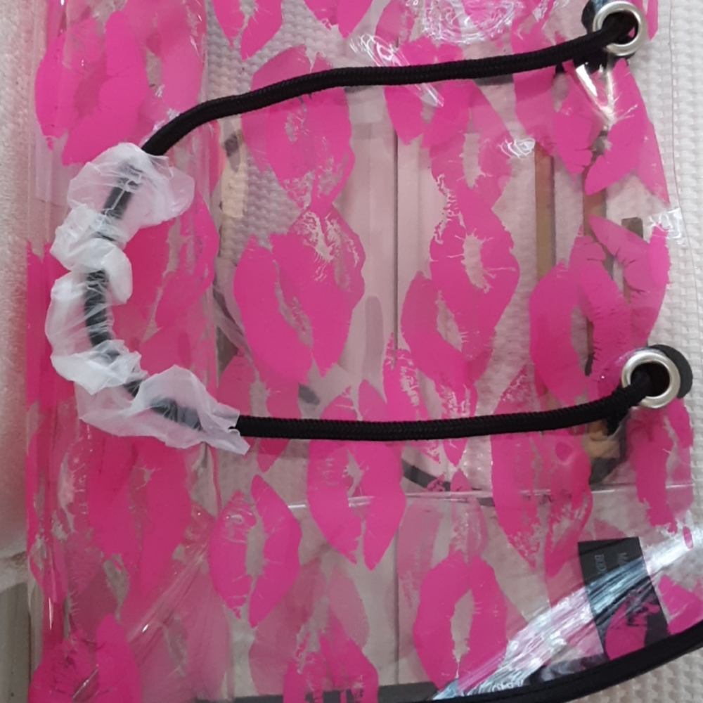 Hand bag